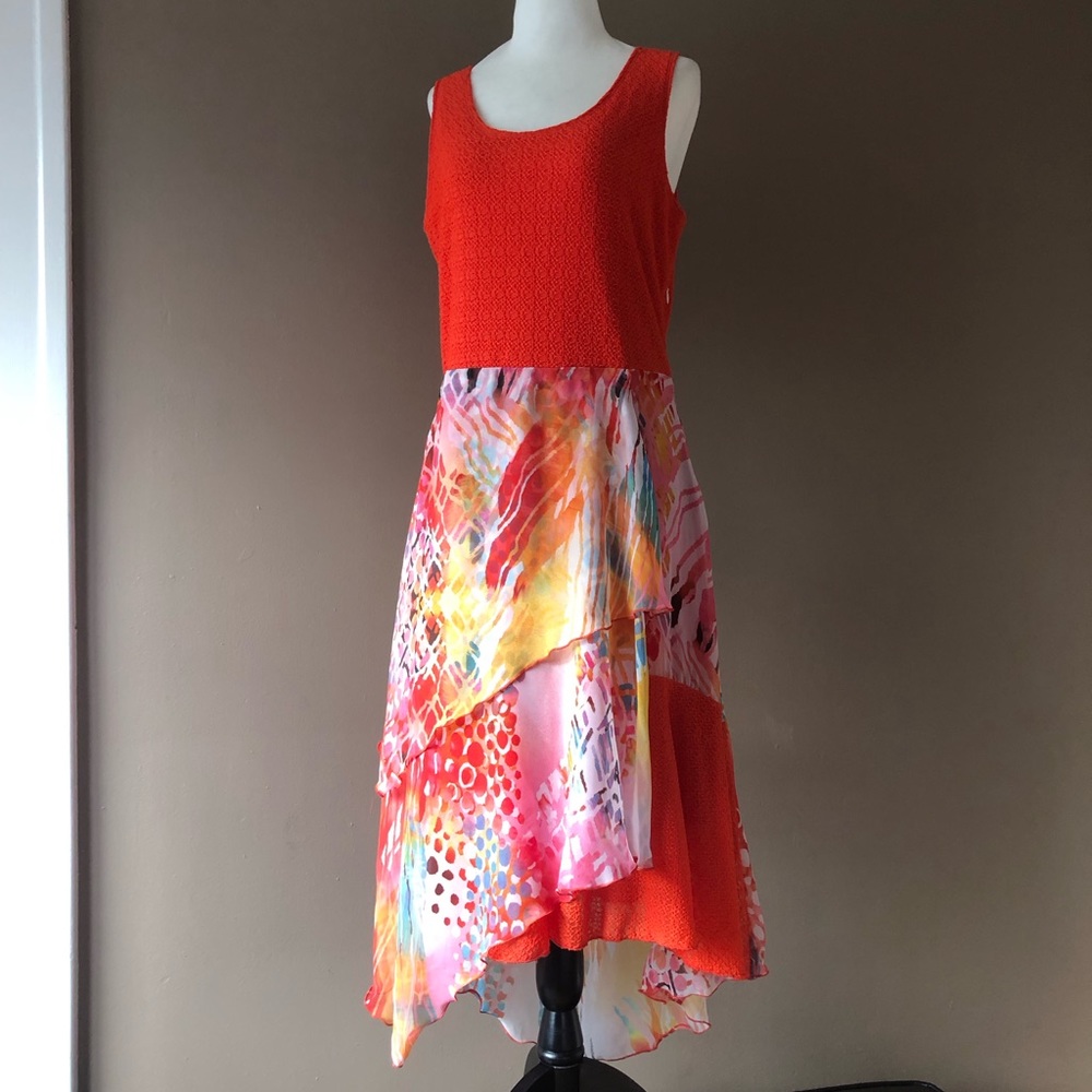 Vin Rouge sleeveless dress with layered skirt